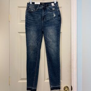 Brand New with tags NWT Judy Blue 30 High Rise